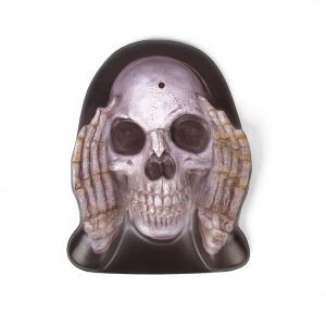 Mặt nạ Halloween bằng nhựa